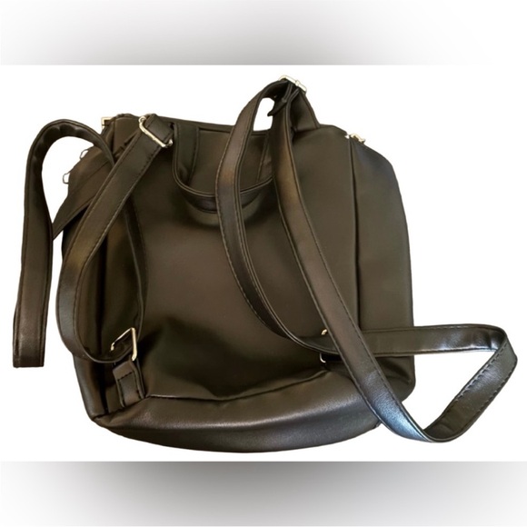 Sleek Black Convertible Backpack - Picture 2 of 4